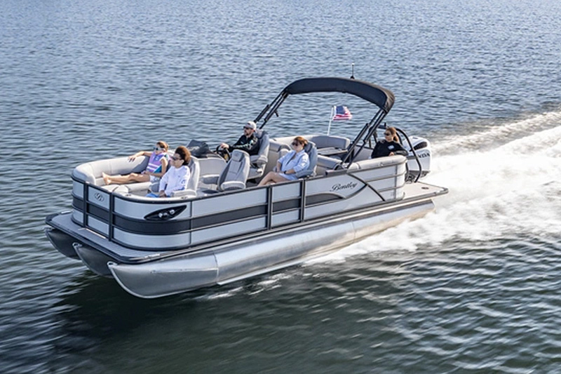 Pontoon Rental Pontoon rental near Muskegon and Holland MI